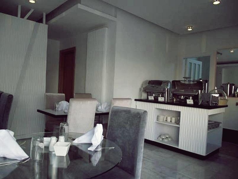 Crystal Hotel Amman Exterior foto